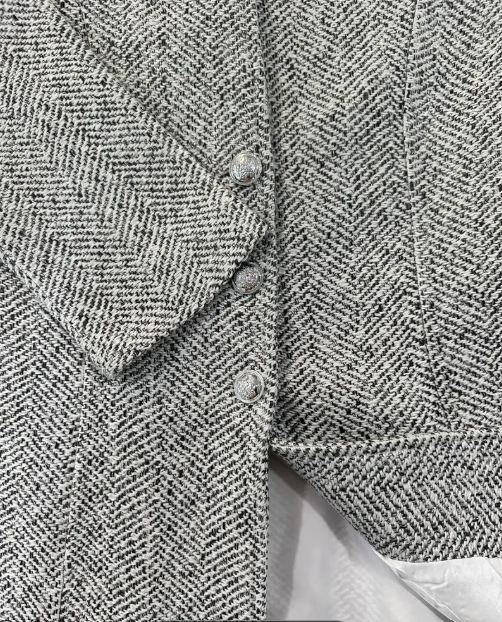 Stylish Tweed Coat - Image 2
